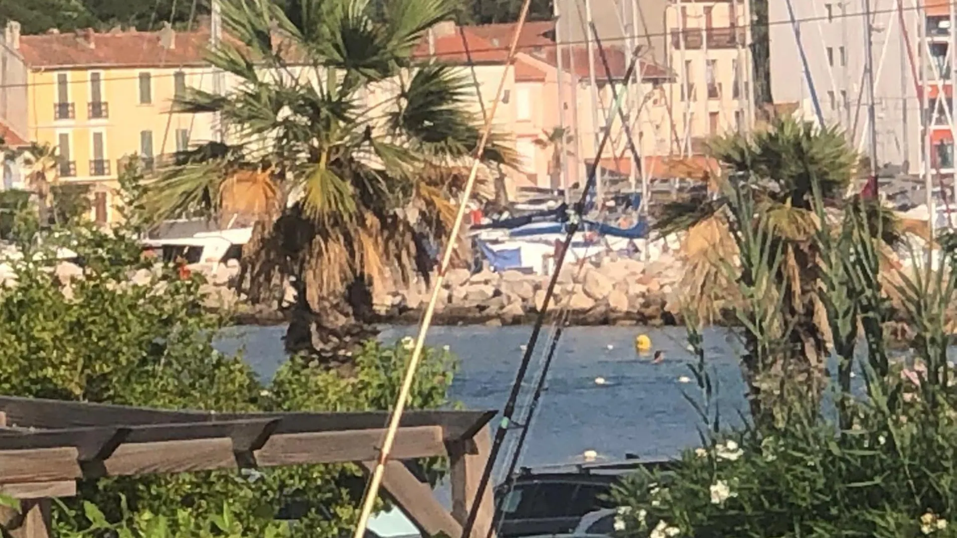 Ma Cabane De Pecheur Pieds Dans L'Eau - Lit Queen Size Saint-Mandrier-sur-Mer
